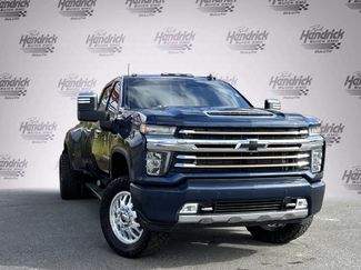 Used 2022 Chevrolet Silverado 3500 High Country w/ LPO, Hitch Package video 2