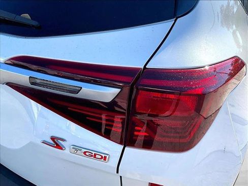 Used 2021 Kia Seltos S image 27