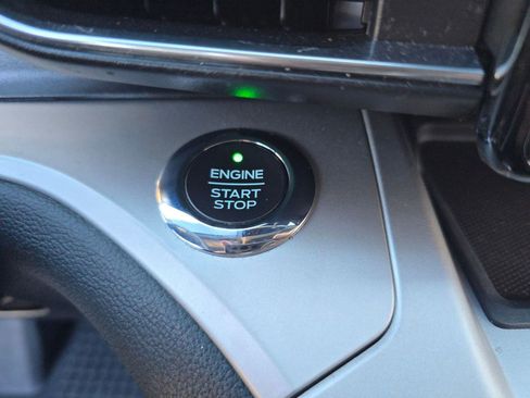 Used 2020 Ford Explorer XLT w/ Equipment Group 202A image 26