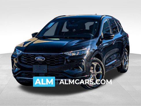 Used 2024 Ford Escape ST-Line image 1