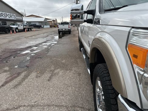 Used 2013 Ford F350 Lariat image 29