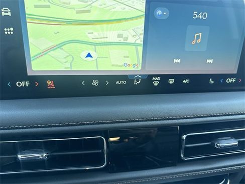 New 2026 Lincoln Aviator AWD image 19