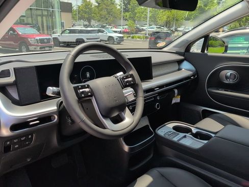 New 2026 Hyundai Ioniq 9 Limited AWD/4WD image 10