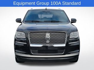 Used 2024 Lincoln Navigator Premiere video 2