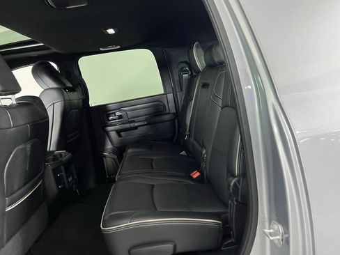 Used 2024 RAM 2500 Limited image 26