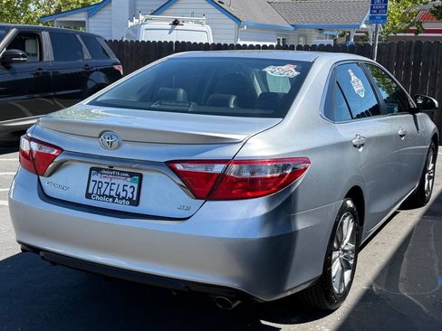 Used 2016 Toyota Camry SE FWD image 6