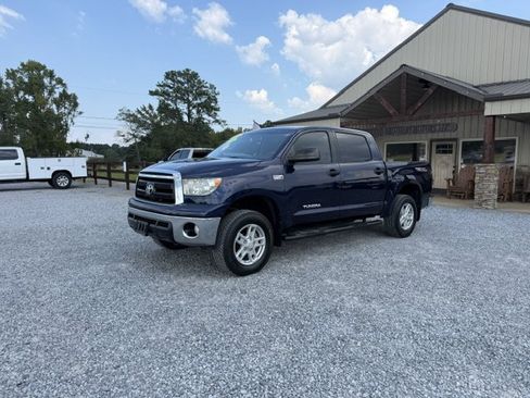 Used 2012 Toyota Tundra 4x4 CrewMax w/ Tow Pkg image 1