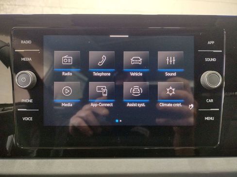 New 2026 Volkswagen Jetta SE FWD image 27