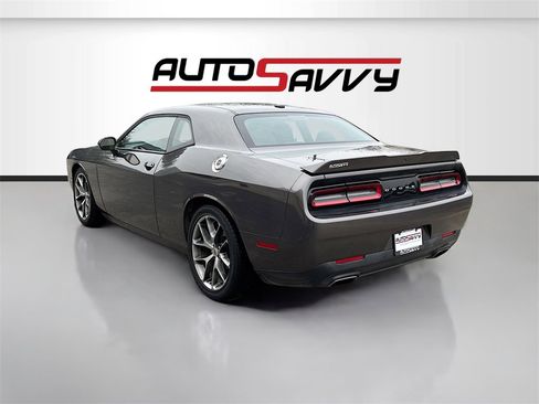 Used 2022 Dodge Challenger GT image 5