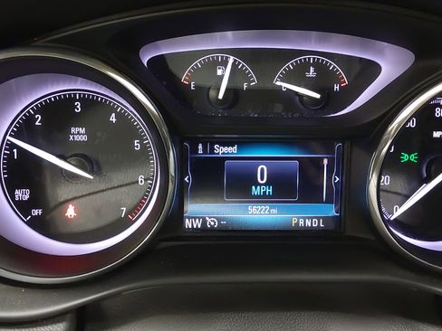 Used 2019 Buick Envision Essence image 18