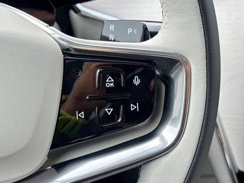 New 2025 Volvo EX90 Ultra image 28