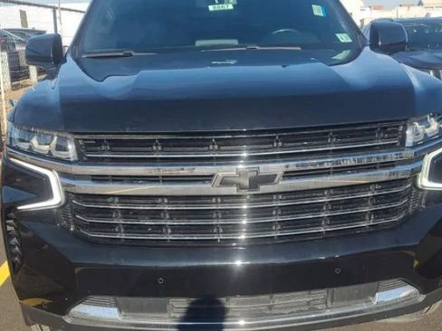 Used 2022 Chevrolet Tahoe LT w/ LT Signature Plus Package image 7