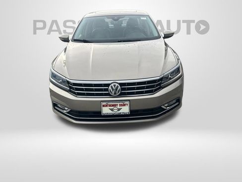 Used 2016 Volkswagen Passat 1.8T SEL Premium FWD image 5