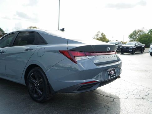 Used 2022 Hyundai Elantra SEL w/ Convenience Package image 13