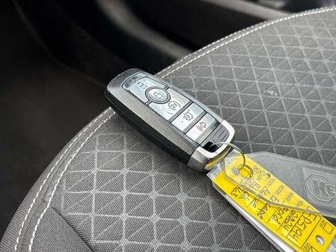 Used 2024 Ford Escape Active AWD/4WD image 35