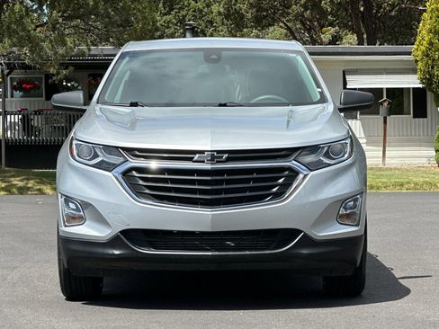 Used 2021 Chevrolet Equinox LS w/ LS Convenience Package AWD/4WD image 9