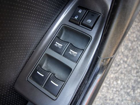 Used 2012 Acura TSX Sedan FWD image 12