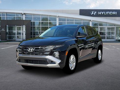 New 2026 Hyundai Tucson SE AWD/4WD image 1