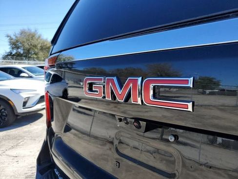 New 2026 GMC Yukon XL Elevation w/ Elevation Premium Package image 7