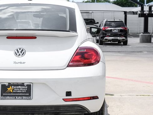 Used 2018 Volkswagen Beetle 2.0T S FWD image 40