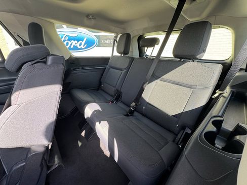 Used 2025 Ford Expedition Max Active RWD image 22