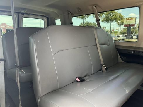 Used 2012 Ford E-350 and Econoline 350 XL RWD image 29