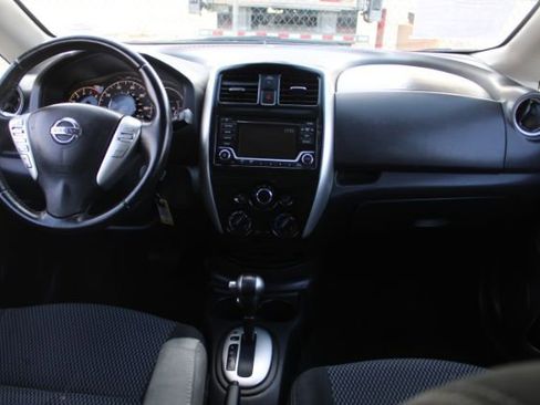 Used 2016 Nissan Versa Note SV image 11