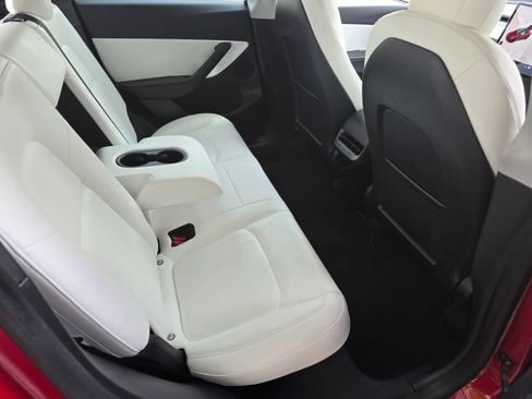 Used 2022 Tesla Model Y Performance AWD/4WD image 30