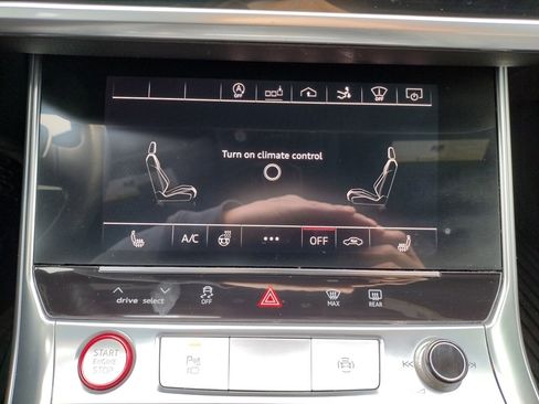 Used 2020 Audi S7 Prestige w/ Prestige Package image 14