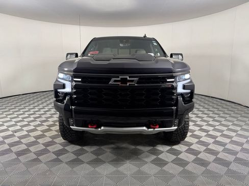 Used 2024 Chevrolet Silverado 1500 ZR2 w/ Technology Package AWD/4WD image 2