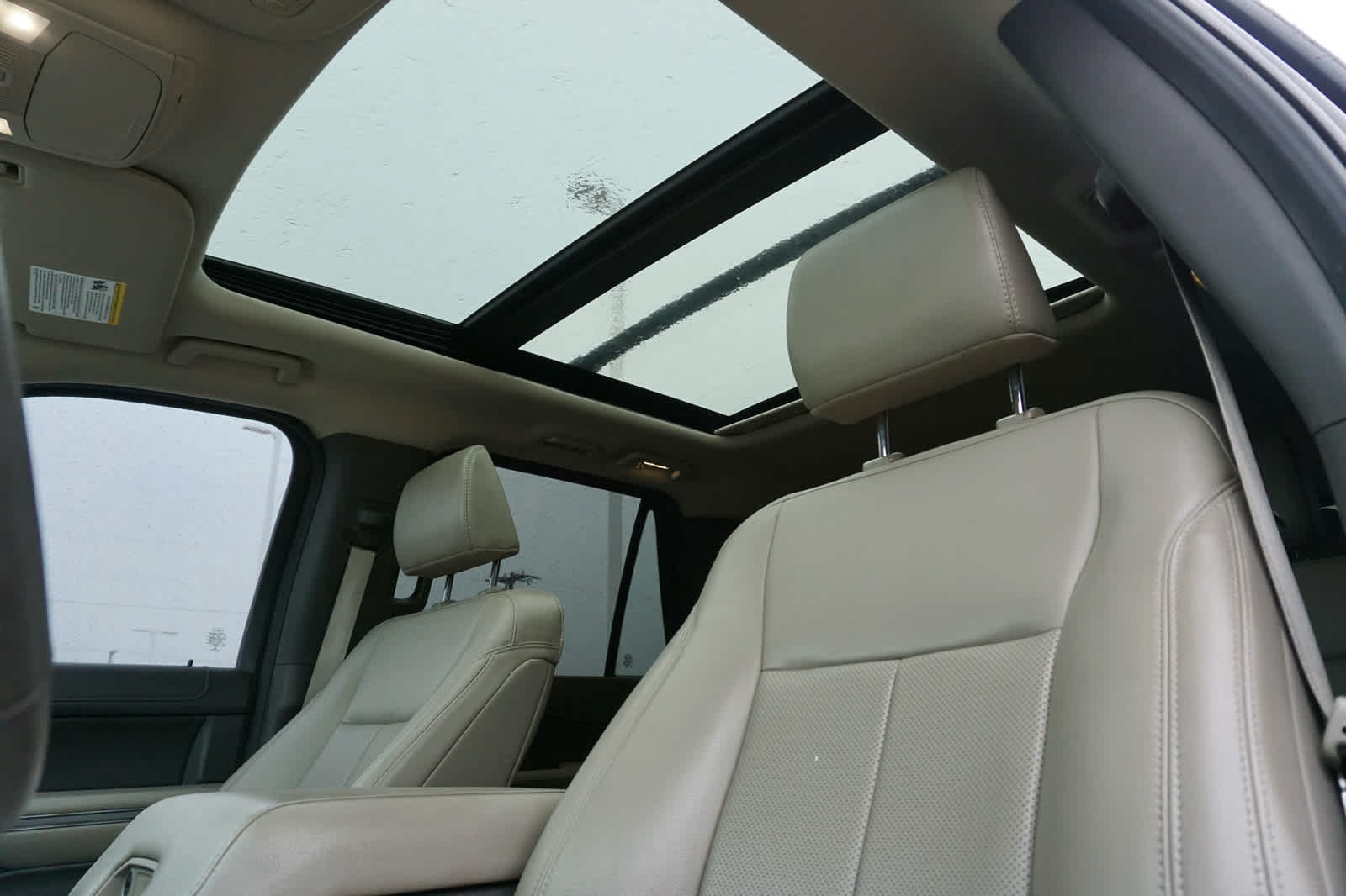 Used 2021 Ford Expedition XLT AWD/4WD image 35
