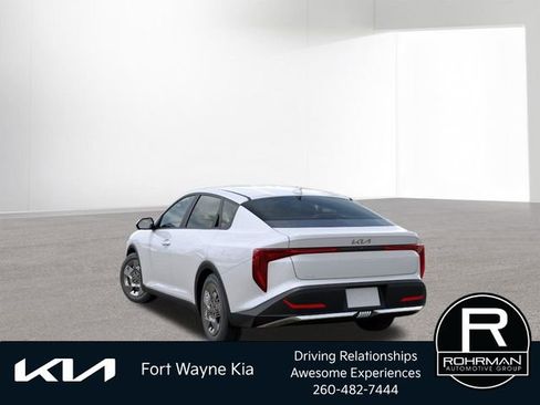 New 2026 Kia K4 FWD image 5