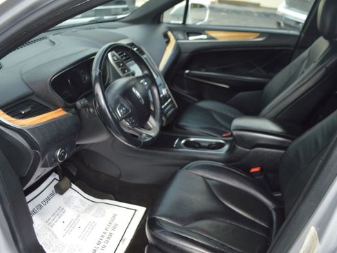 Used 2015 Lincoln MKC AWD w/ Equipment Group 101A Select image 12