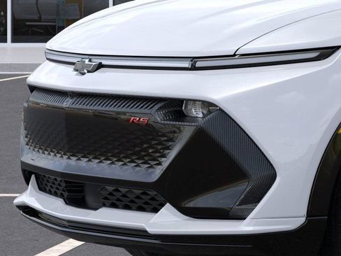 New 2026 Chevrolet Equinox EV RS image 13