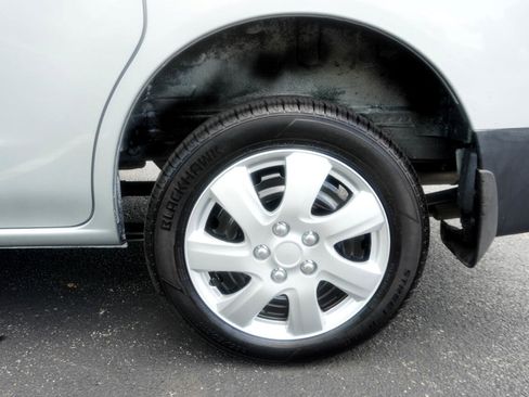 Used 2016 Nissan NV200 S image 32