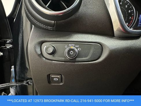 Used 2021 Chevrolet Blazer LT FWD image 10