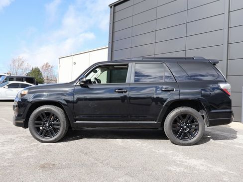 Used 2019 Toyota 4Runner Limited image 2