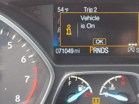 Used 2019 Ford Escape SE image 25