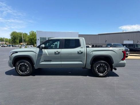 Used 2025 Toyota Tundra SR5 w/ TRD Off-Road Premium Package AWD/4WD image 4