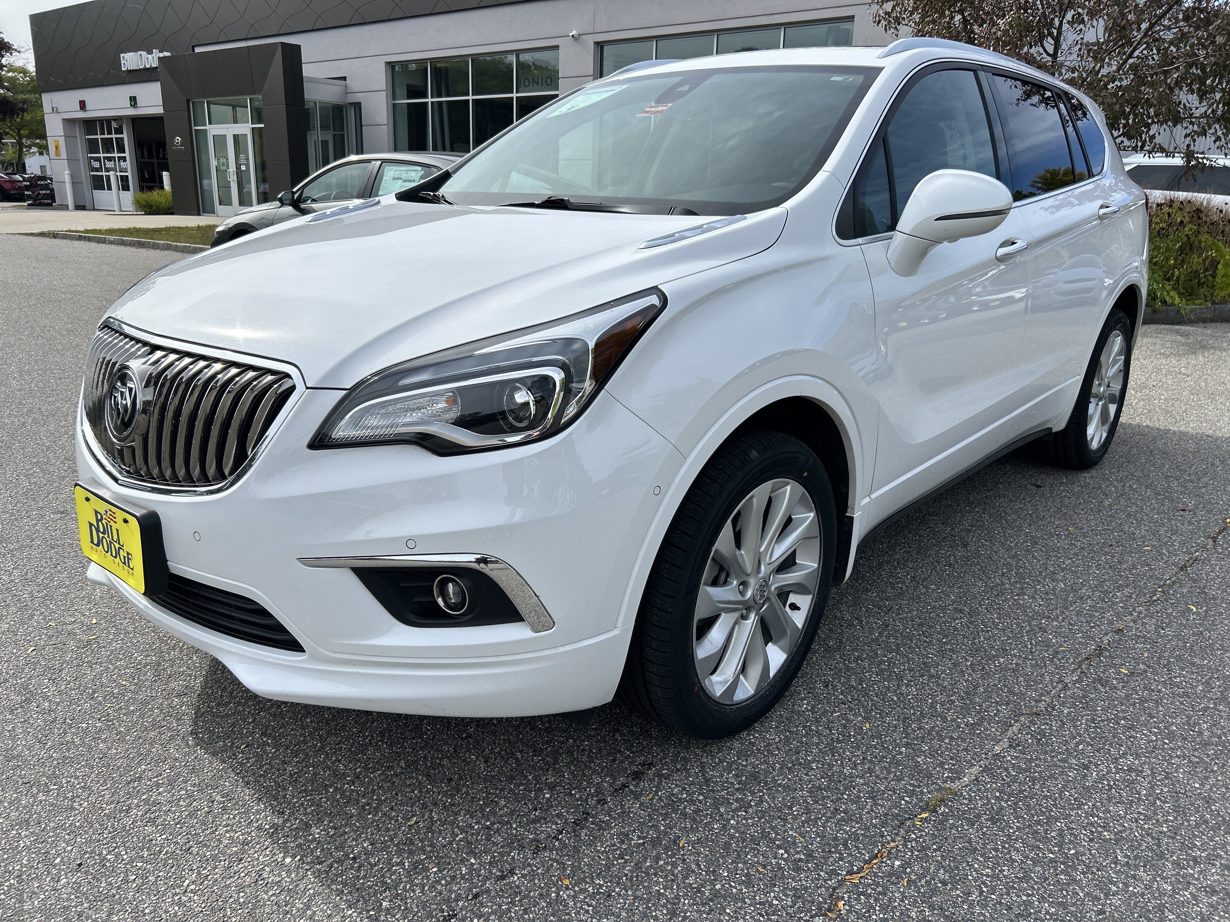 Used 2018 Buick Envision Premium w/ Driver Confidence Package AWD/4WD image 1