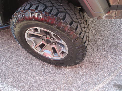 Used 2019 Jeep Wrangler Sport AWD/4WD image 20