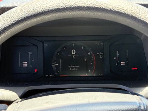 Used 2025 Toyota Tacoma SR5 RWD image 11
