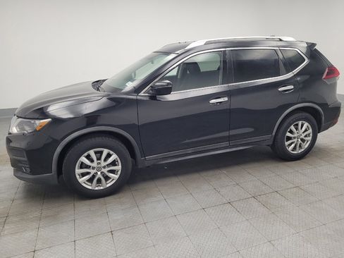 Used 2020 Nissan Rogue SV FWD image 2