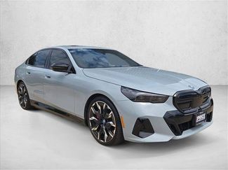 Used 2024 BMW i5 M60 w/ Premium Package AWD/4WD video 3