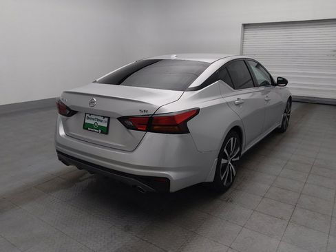 Used 2019 Nissan Altima 2.5 SR FWD image 9