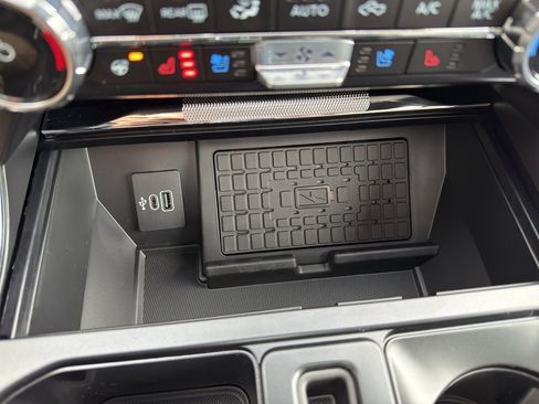 New 2025 Ford F150 Lariat w/ Equipment Group 502A High image 28