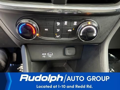 Used 2025 Buick Encore GX Preferred image 25