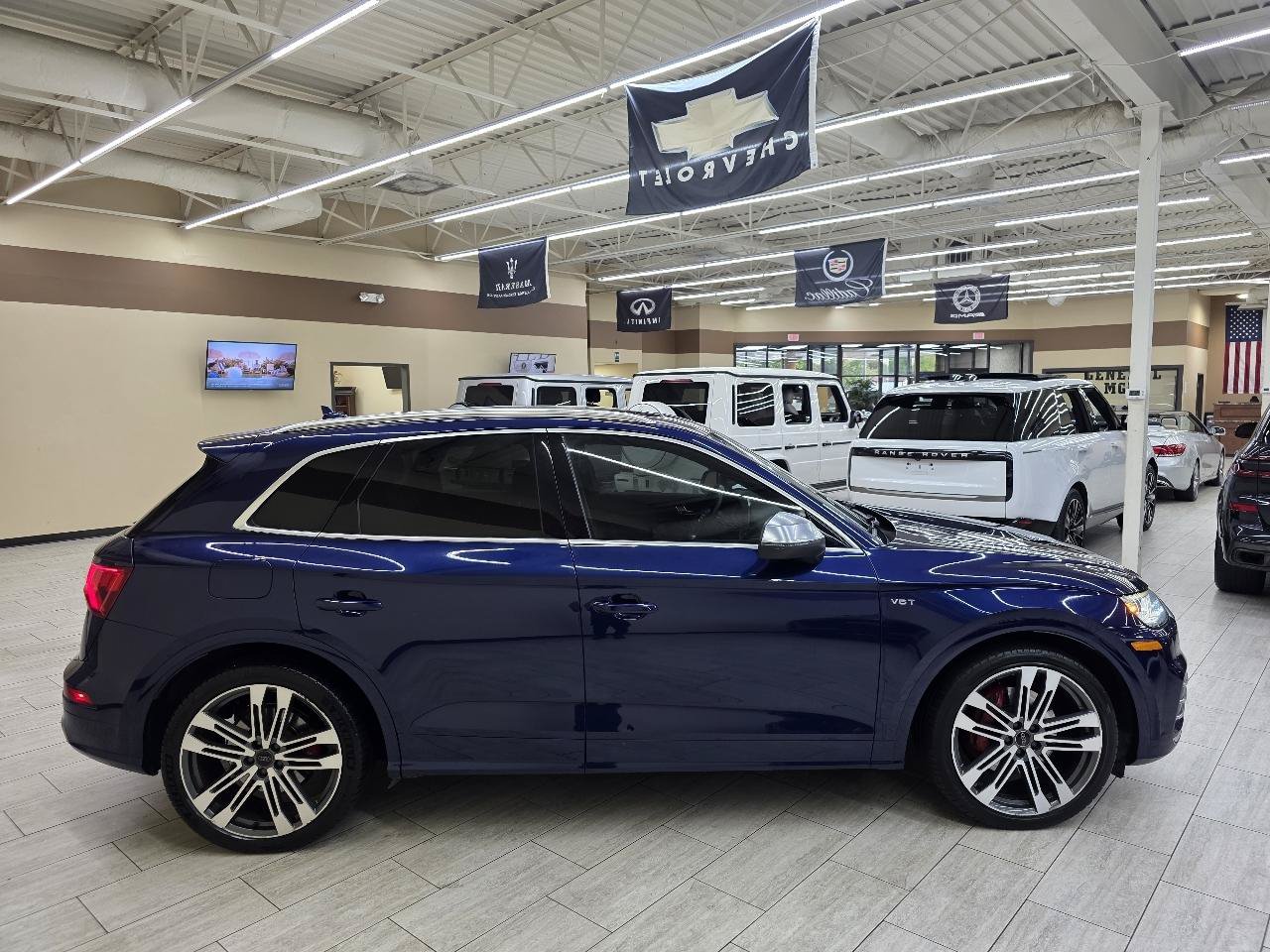 Used 2018 Audi SQ5 Prestige AWD/4WD image 5