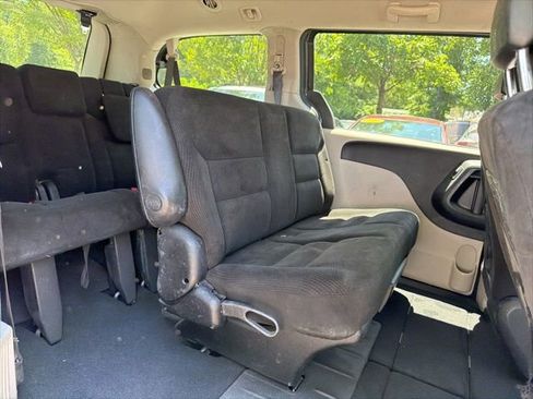 Used 2017 Dodge Grand Caravan SE w/ Power Window Group FWD image 11