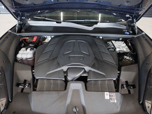 Certified 2025 Porsche Cayenne image 24